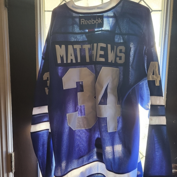 Austin matthews jersey - Picture 1 of 2